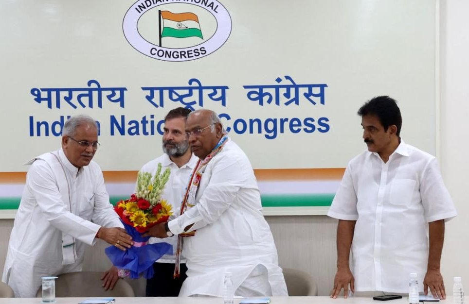 Congress meeting with Chhattisgarh leaders