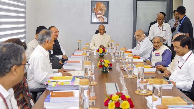 First meeting of the Ram Nath Kovind Committee was held in New Delhi on September 23.