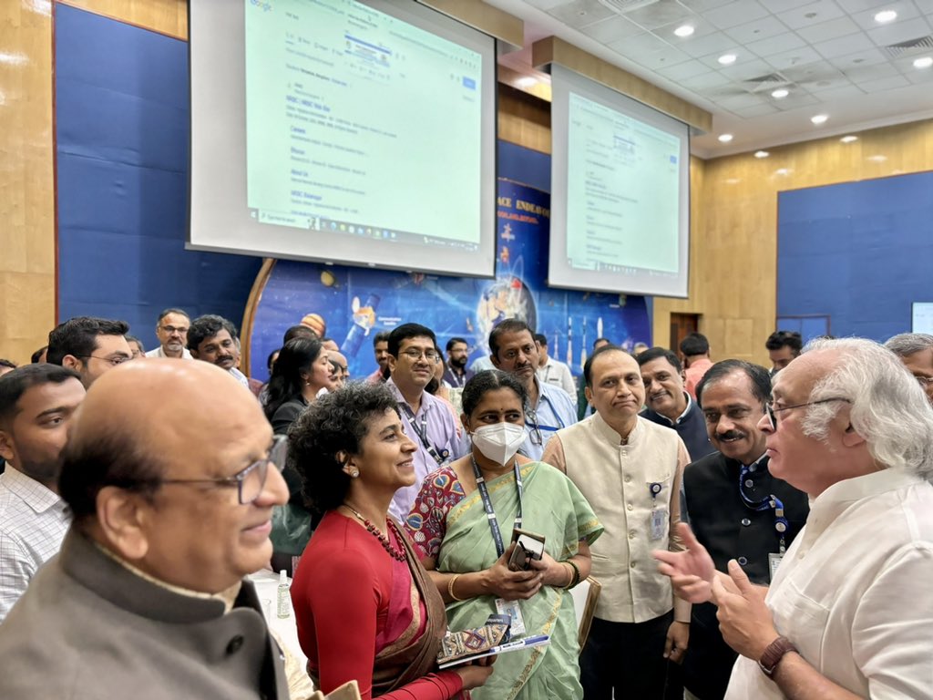 Congress leader Jairam Ramesh with standing committee members at ISRO office