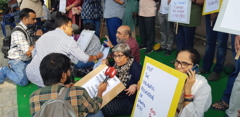 Protests at Press Club against NewsClick probe