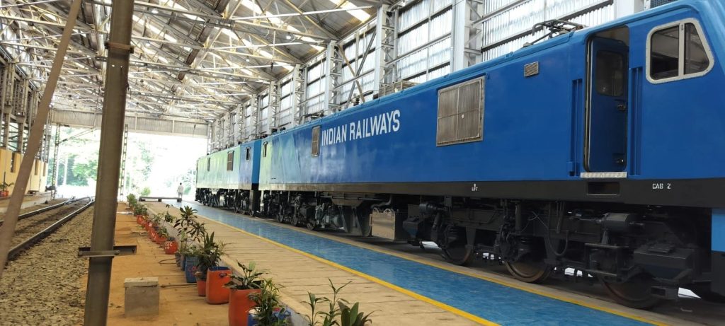 Twin WAG9Hi locomotive developed by CLW