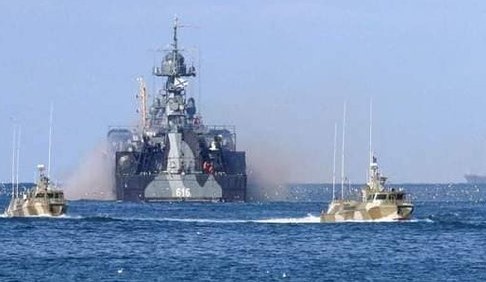 Russian warship arrives in Yangon on November 2