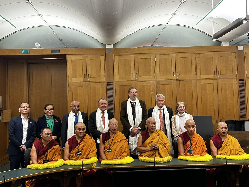 MPs meeting Tibet Lamas