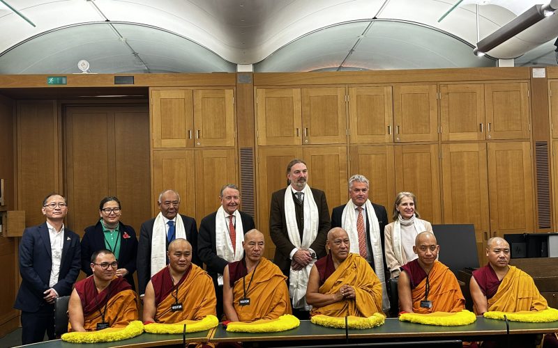 MPs meeting Tibet Lamas