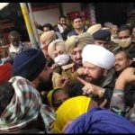 BJP candidate Hans Raj Hans surrounded by protesters in Punjab