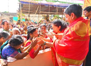 Tamil Nadu Governor RN Ravi taking party in Kumbabhishekam ceremony
