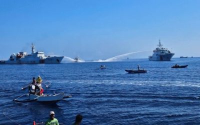 Chinese navy vessels confront Philippines Navy