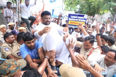 NEET protests by NSUI workers in Hyderabad