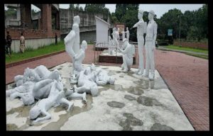 Staues of signing of Pakistan army after 1971 war demolished in Bangladesh