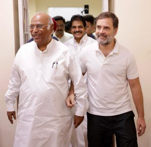 Rahul Gandhi with Congress president Mallikarjuna Kharge