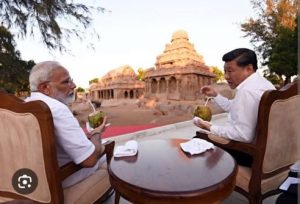 PM Narendra Modi with China's President Xi Jinping (File)