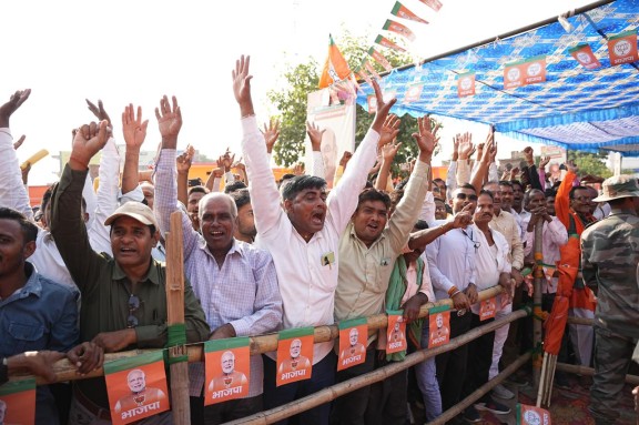 A public meeting of BJP in Palamu for Assembly elections