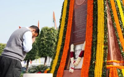 AAP Convenor Arvind Kejriwal at a statue of B R Ambedkar. Image credit X.com @AAPDelhi