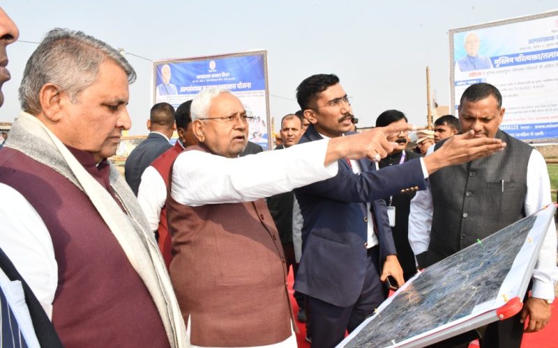 Bihar CM Nitish Kumar during an inspection. Image credit JD (U)