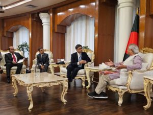 Indian Foreign Secretary Vikram Misri with Bangladesh Chief Adviser Muhammad Yunus. Image credit @CApress_sec