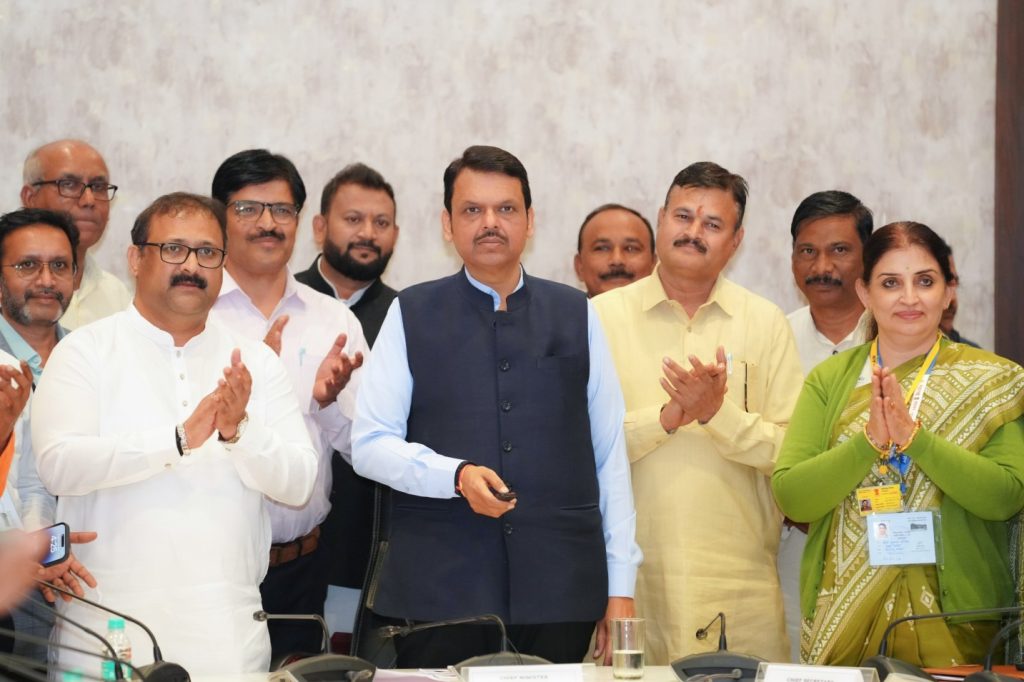 Maharashtra CM Devendra Fadnavis launched Goseva Aayog’s website. Image credit @devendrafadnavis