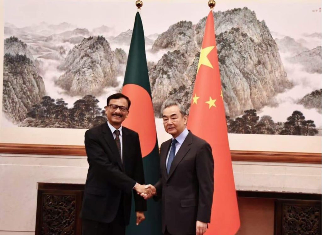 Bangladesh foreign advisor Touhid Hossain w2ith Chinese FM Wang Yi Image credit X.com