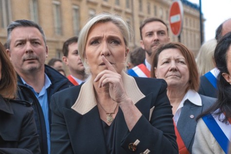 Far-right RN leader Marine Le Pen !