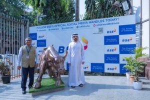 Hamdan bin Mohammed visits Bombay Stock Exchange and rings opening bell as part of his official visit to India !