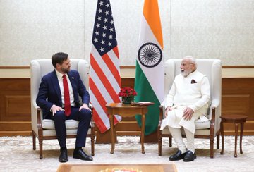 PM Narendra Modi with US Vice President JD Vance !