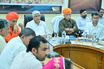 UNion Minister Gajendra Singh Shekhawat in Jaisalmer in Rajasthan !