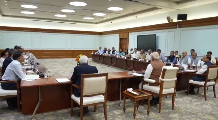 PM Modi Holds High-Level Meet on Thursday amid India-Pakistan tensions !