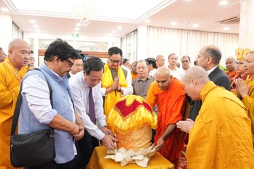 Union Minister for Culture Kiren Rijiju in Vietnam with Buddha relic !