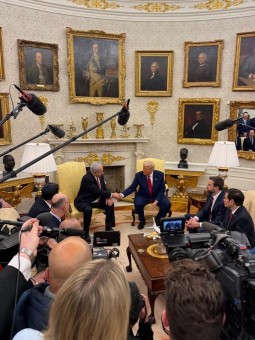 US President Donald Trump hosts heads of states with full media crew in attendance!