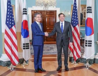 US Secretary of State Marco Rubio with his South Korean counterpart