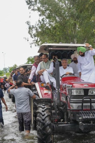 Union Minister Shivraj Singh Chouhan during Punjab visit on Thursday!