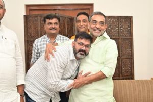 Bhojpuri singer Pawan Singh with Bihar politician Upendra Kushwaha.