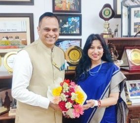 India's V Sriniwas elected president of IIAS !