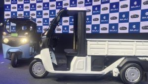 Bajaj Auto e-rickshaw Riki.