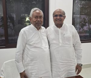 Bihar CM Nitish Kumar with JD(U) leader KC Tyagi.