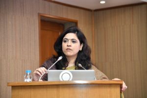 Swati Pandey, Principal Director, Office of the Comptroller and Auditor General of India, presented key audit findings at the CAG–ICSSR Colloquium.