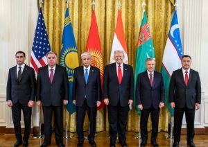 US President Donald Trump with Central Asian leaders.