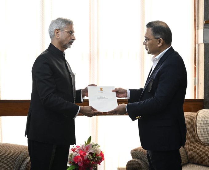 EAM S Jaishankar met BNP acting chairperson Tarique Rehman in Dhaka.