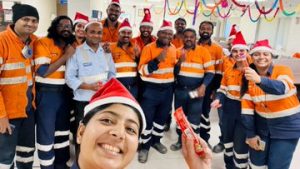 Hindustan Zinc employees celebrate Christmas.