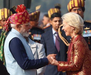 Prime Minister Narendra Modi with EU Commission President Ursula von der Leyen on R Day.
