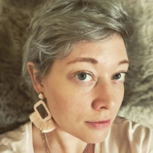 The Minneapolis ICE Shooting left poet Renée Macklin dead.