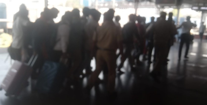 RPF detained a number of ticketless people at Deen Dayal Upadhyay Station this week