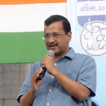 Former Delhi CM Arvind Kejriwal campaigns for TMC in Kolkata.