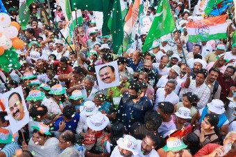 Kerala 2026 assembly election results — Congress-led UDF wave and LDF anti-incumbency analysis with voter turnout data.