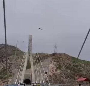 US rescue operations inside Iran in search of missing pilot of F-15E