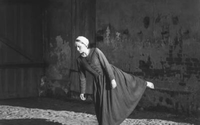 A behind the scene during the making of Mascha Schilinski's Sound of Falling.