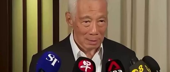 Lee Hsien Loong Reaffirms Singapore’s Sovereignty After China Visit.