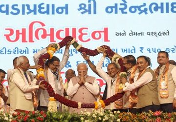 Prime Minister Narendra Modi while Inaugurating the Sardardham Hostel in Vadodara.
