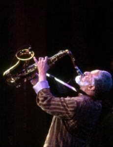 Sonny Rollins is gone. The last jazz giant was 95 — and he spent two years playing alone on a bridge to get better.