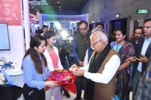 Union Minister of Power Manohar Lal Khattar at a public meeting.