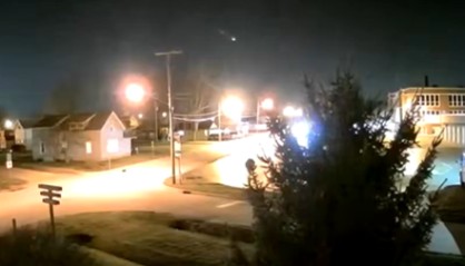 Another Meteor Lights Up US Skies as Trump Keeps Earthly Turbulence Alive.